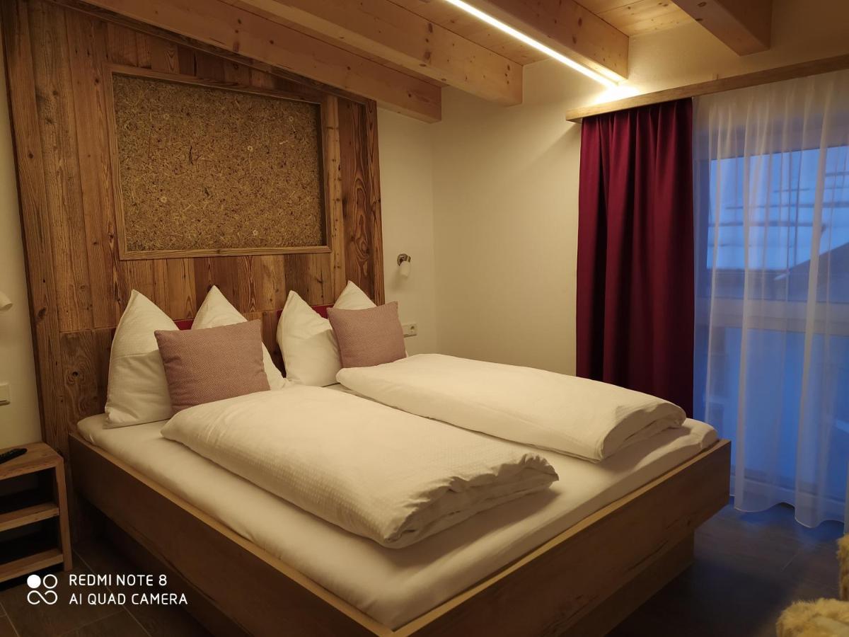 Alp-In Lodges קפרון מראה חיצוני תמונה
