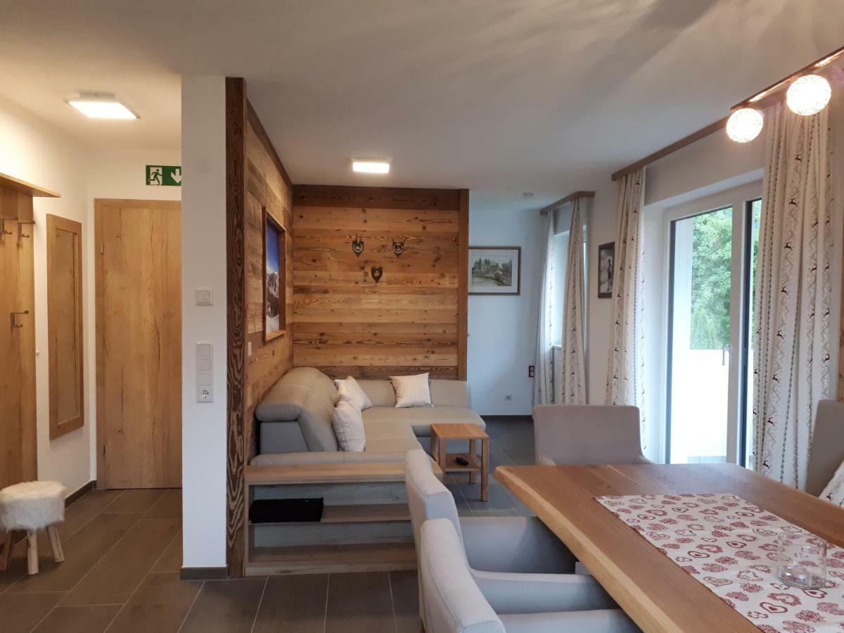 Alp-In Lodges קפרון מראה חיצוני תמונה